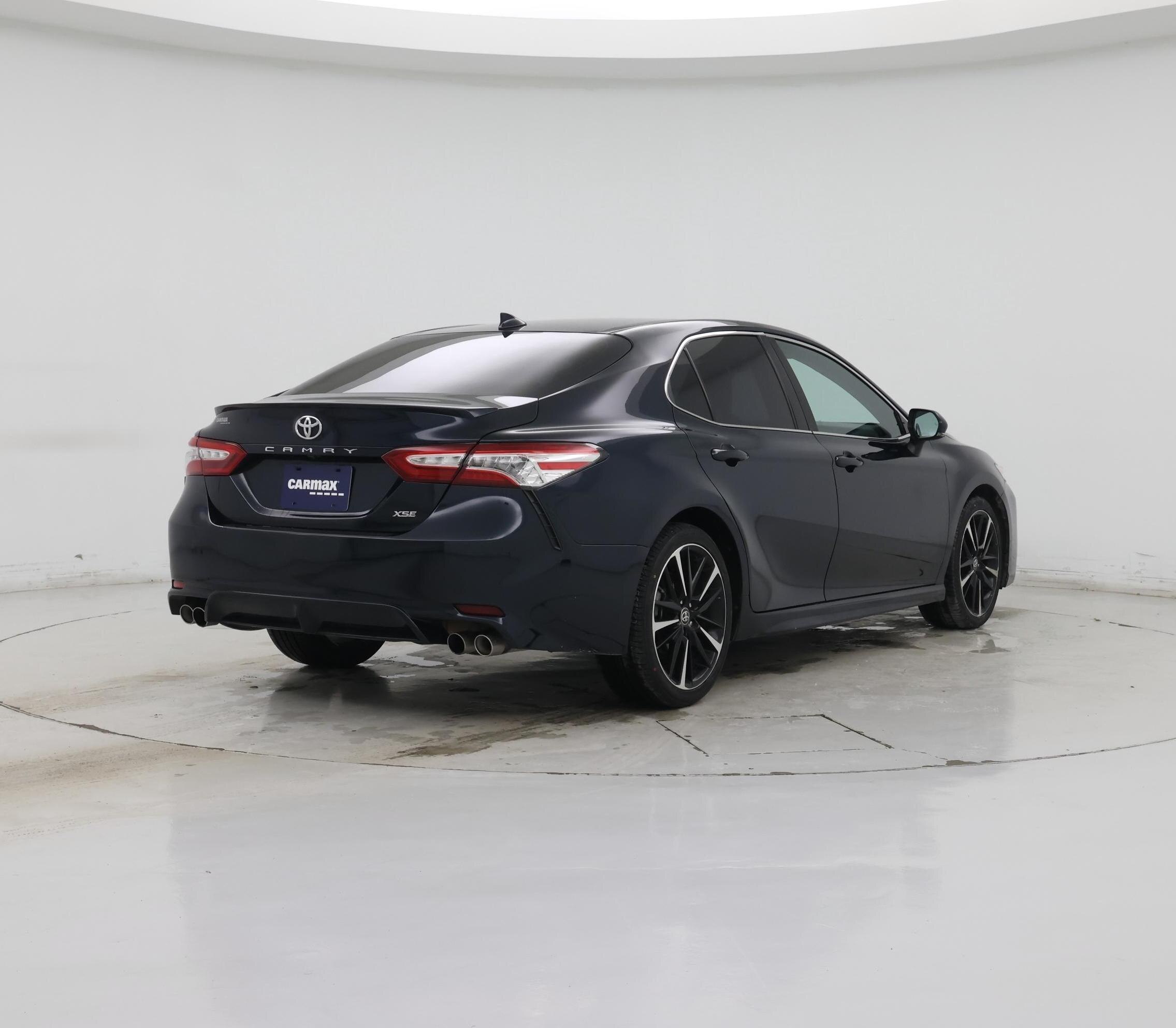 Thumbnail: 2020 Toyota Camry - 8