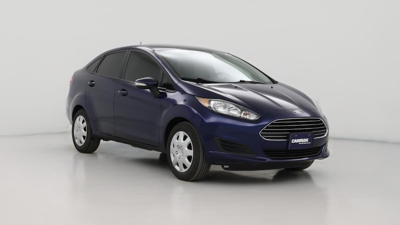 2016 Ford Fiesta SE Hero Image