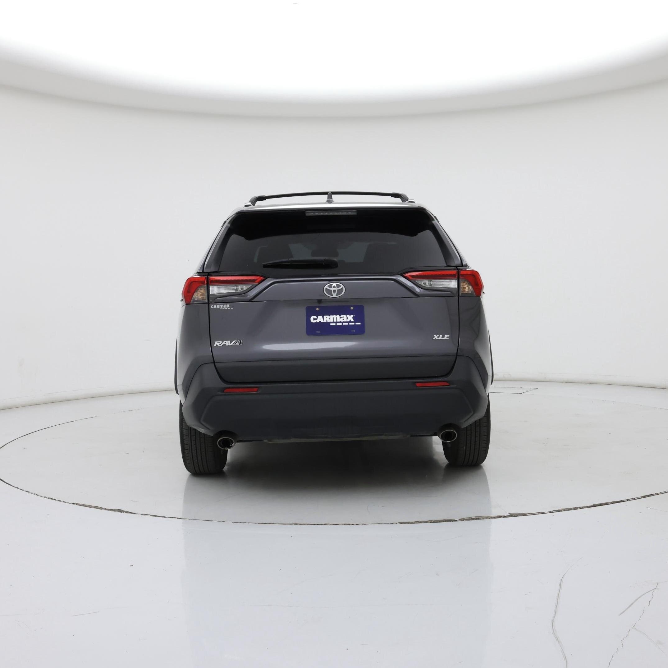 Thumbnail: 2021 Toyota RAV4 - 6