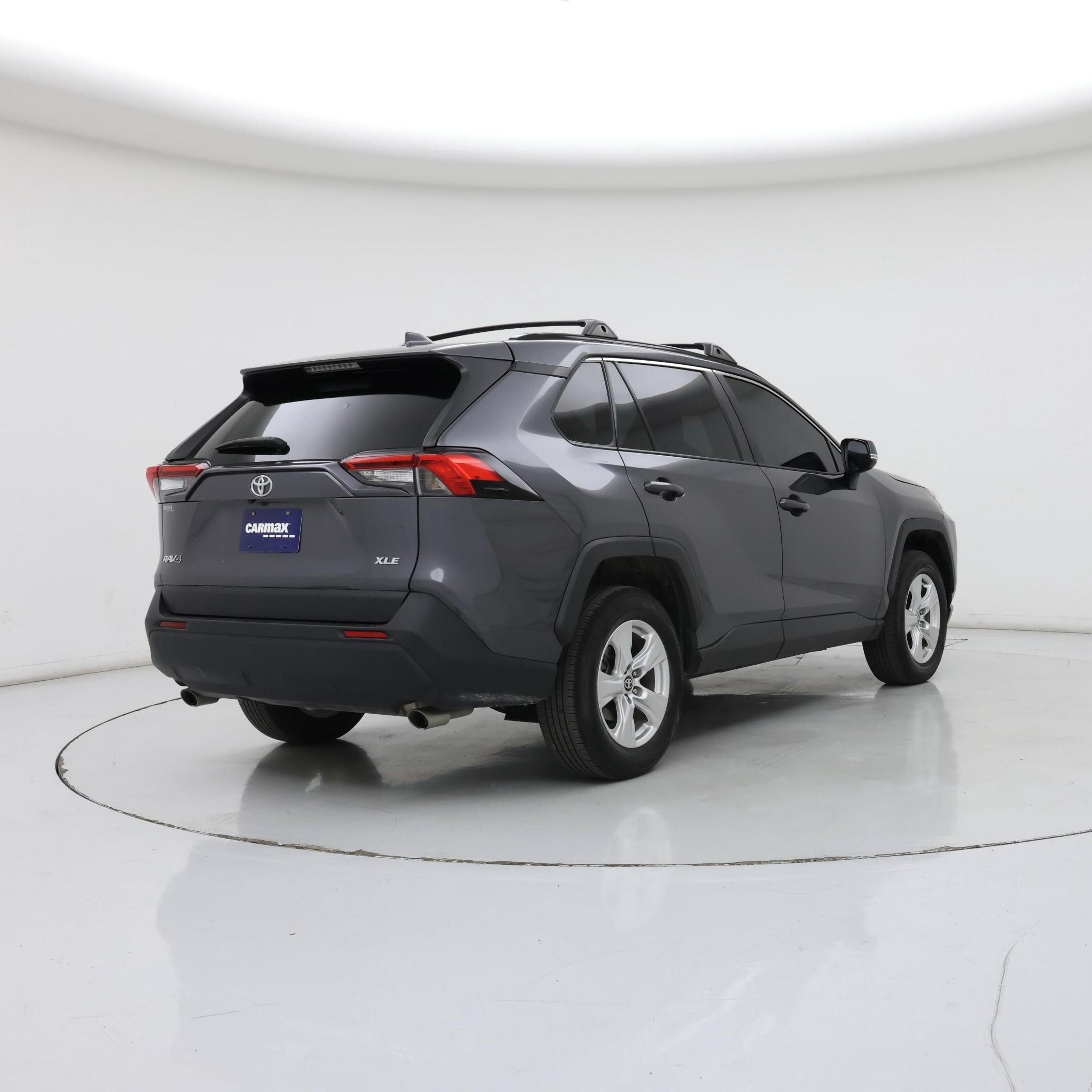 Thumbnail: 2021 Toyota RAV4 - 8