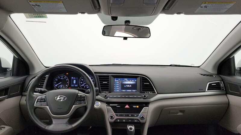 2017 Hyundai Elantra SE 9