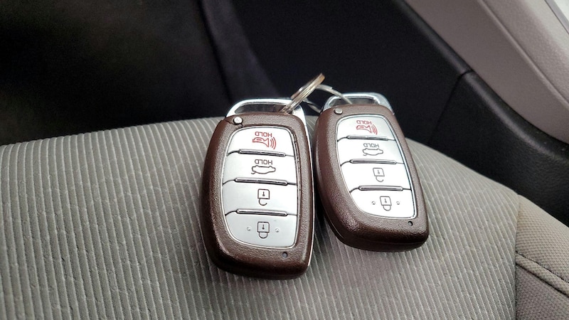 2017 Hyundai Elantra SE 22
