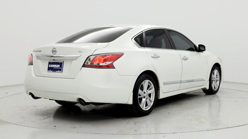 2015 Nissan Altima SL 8