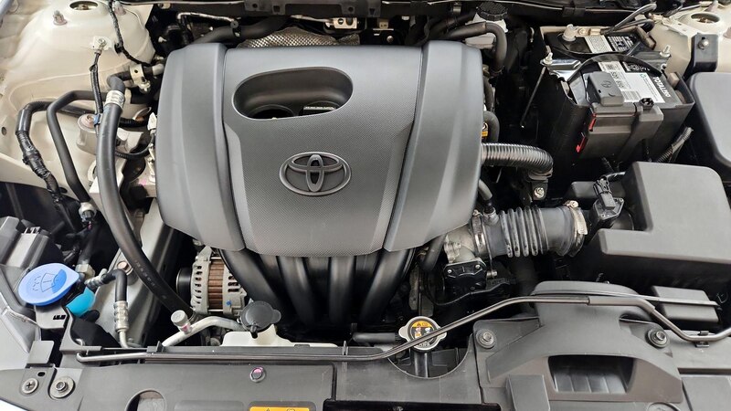 2019 Toyota Yaris L 21