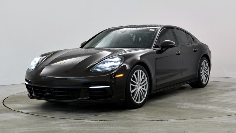 2019 Porsche Panamera  4