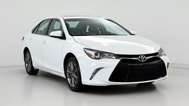 2016 Toyota Camry SE Hero Image