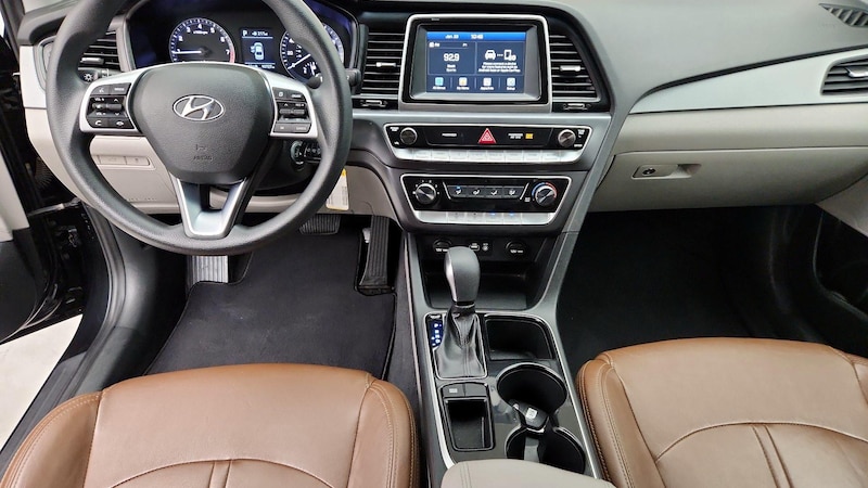 2019 Hyundai Sonata SE 9