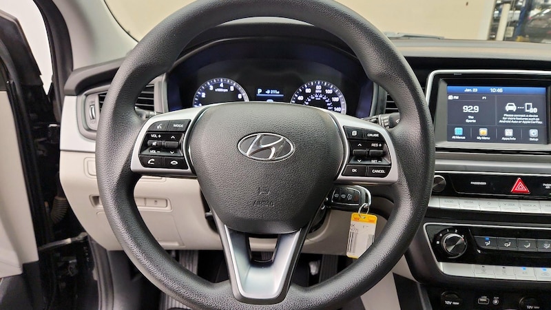 2019 Hyundai Sonata SE 10