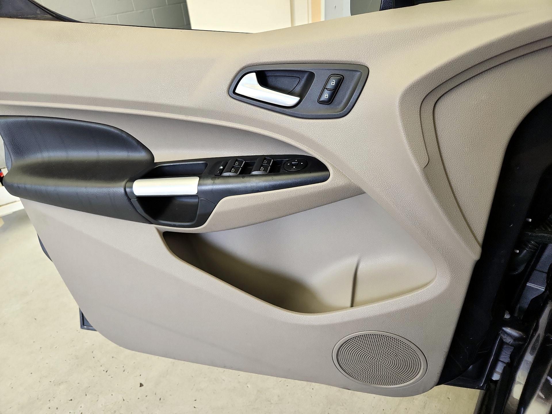 Thumbnail: 2018 Ford Transit Series - 12