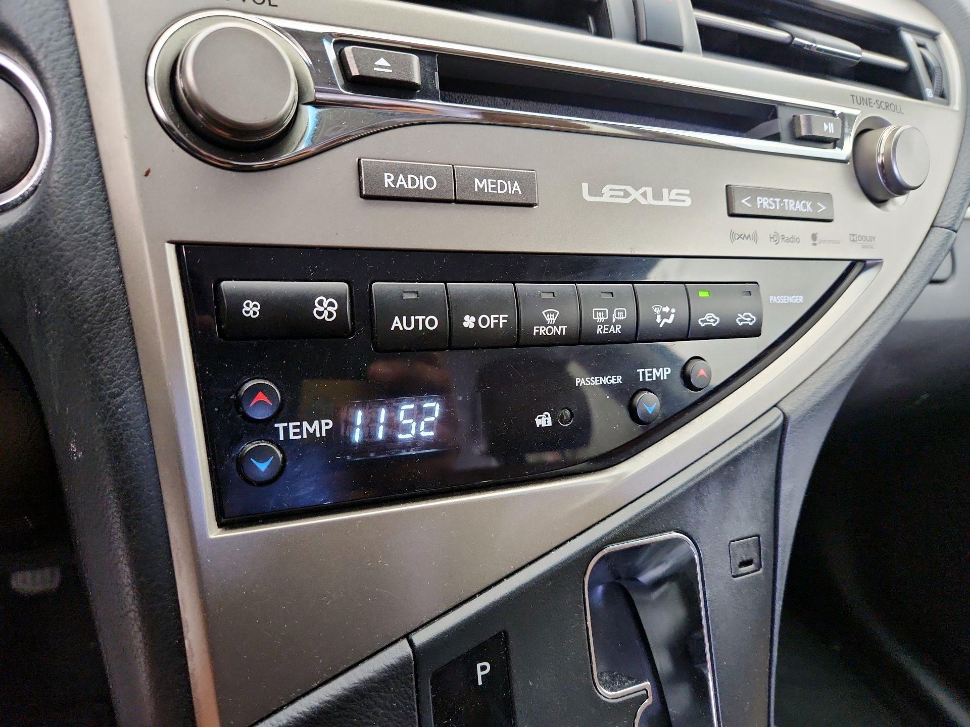 Thumbnail: 2015 Lexus RX - 16
