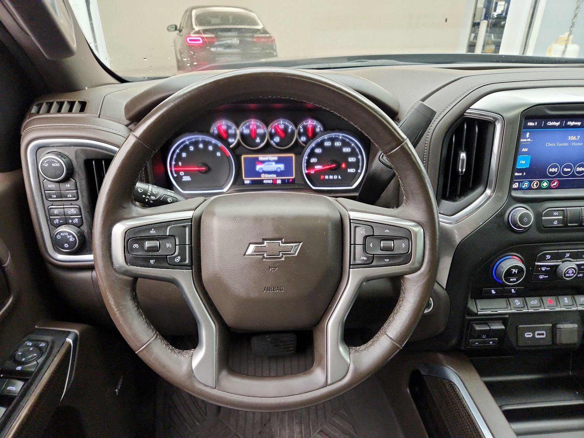 Thumbnail: 2022 Chevrolet Silverado 1500 - 10