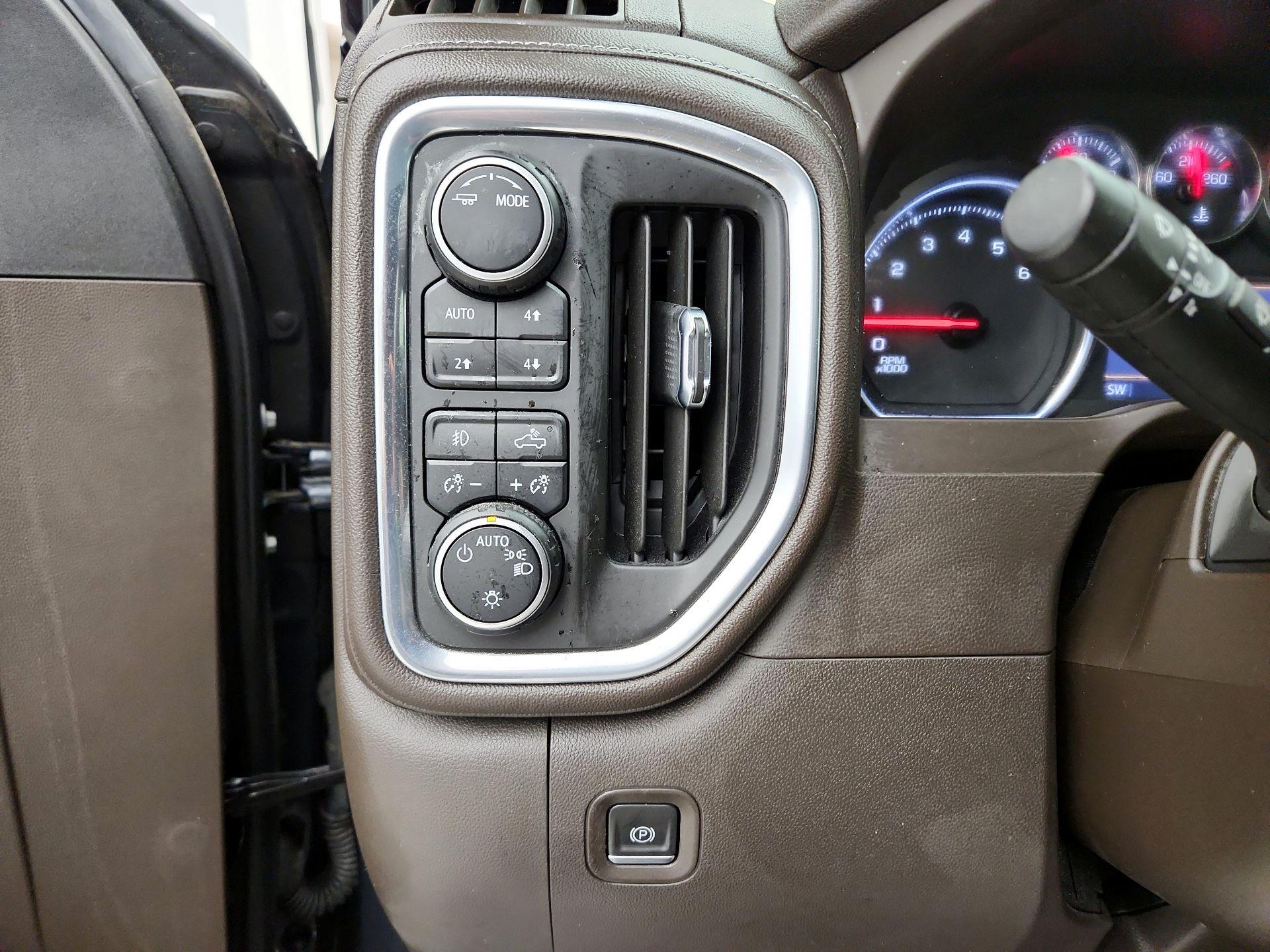 Thumbnail: 2022 Chevrolet Silverado 1500 - 13