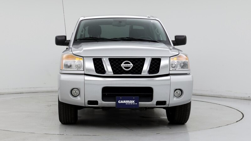 2014 Nissan Titan SV 5