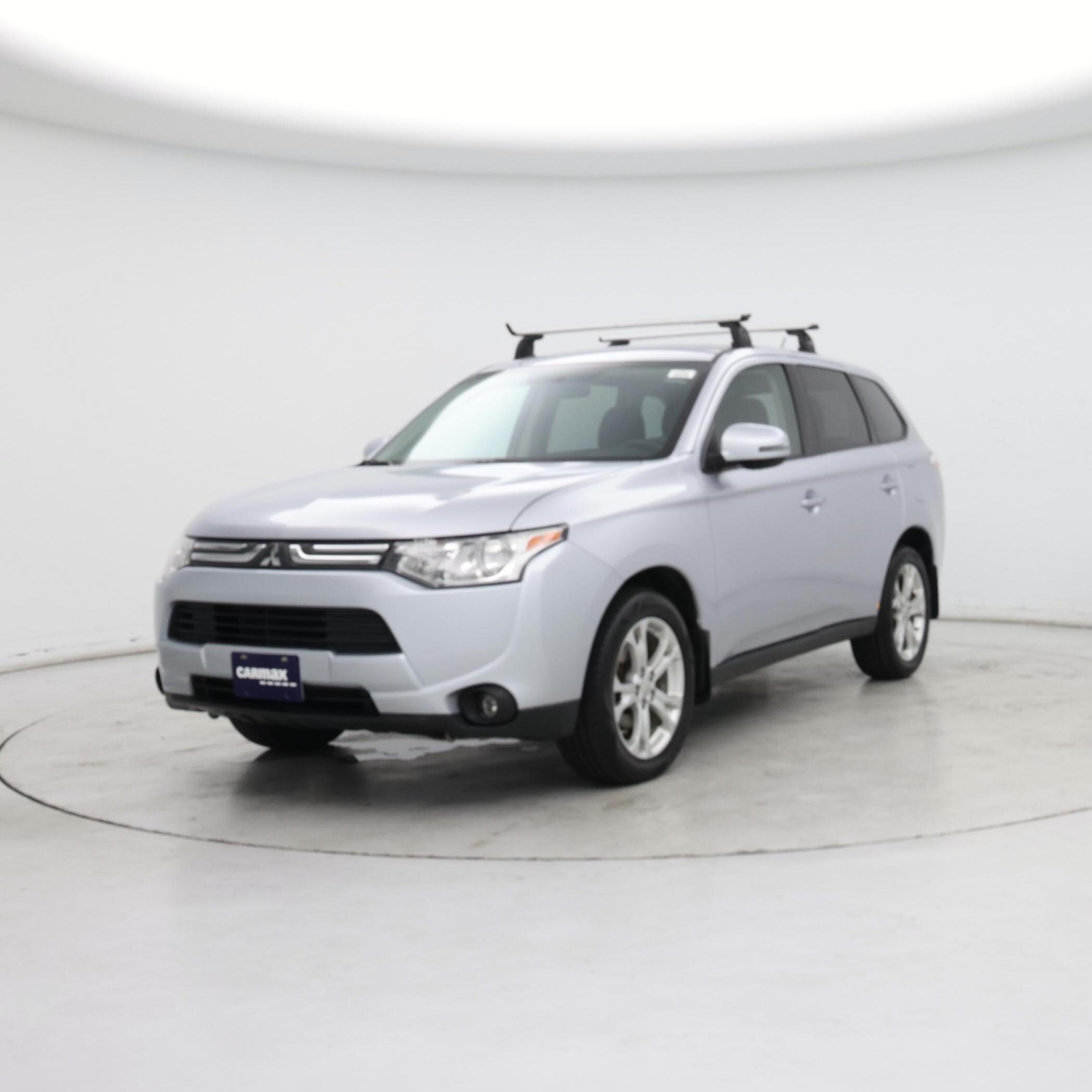 Thumbnail: 2014 Mitsubishi Outlander - 4