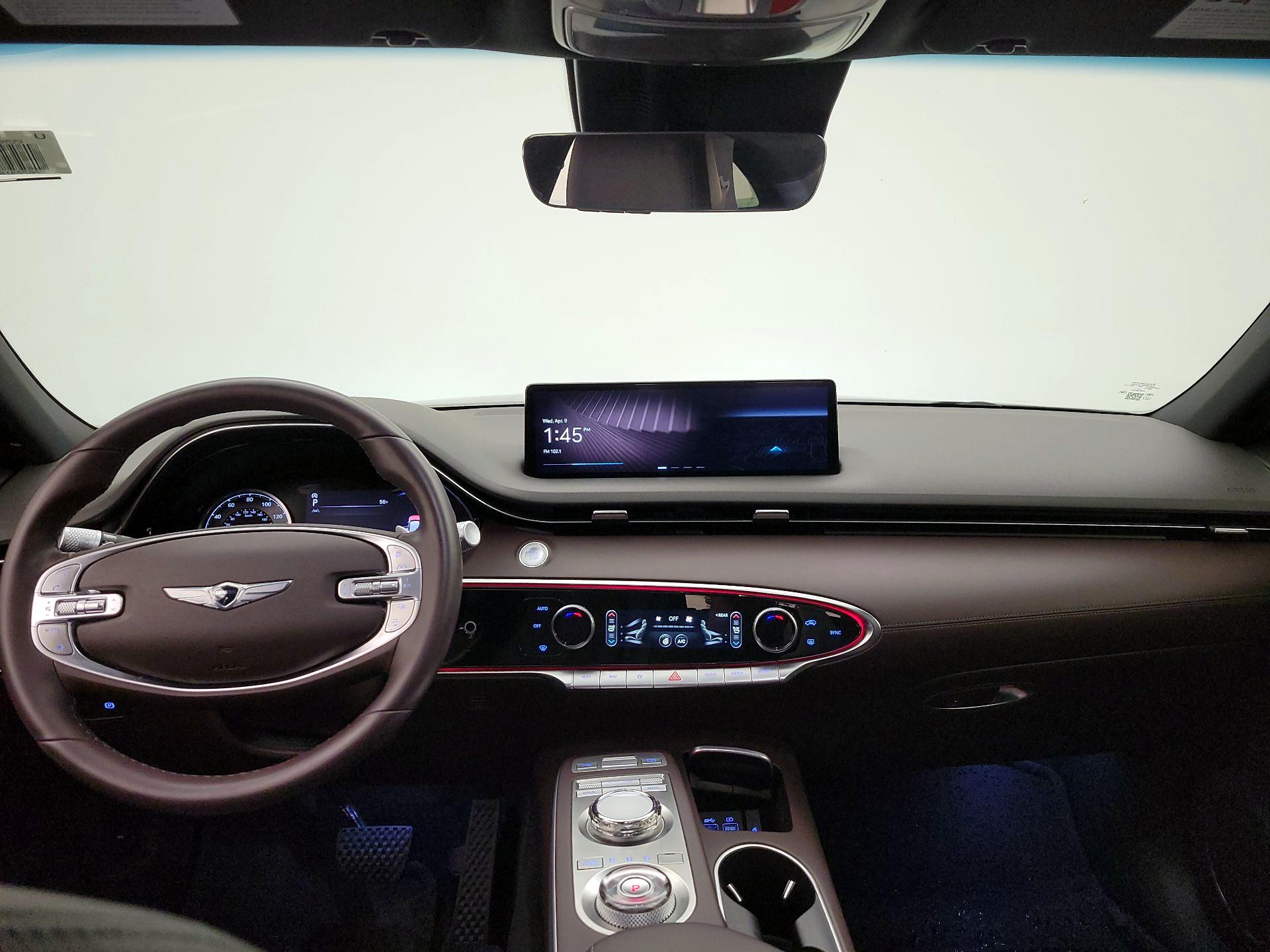 Thumbnail: 2022 Genesis GV70 - 9