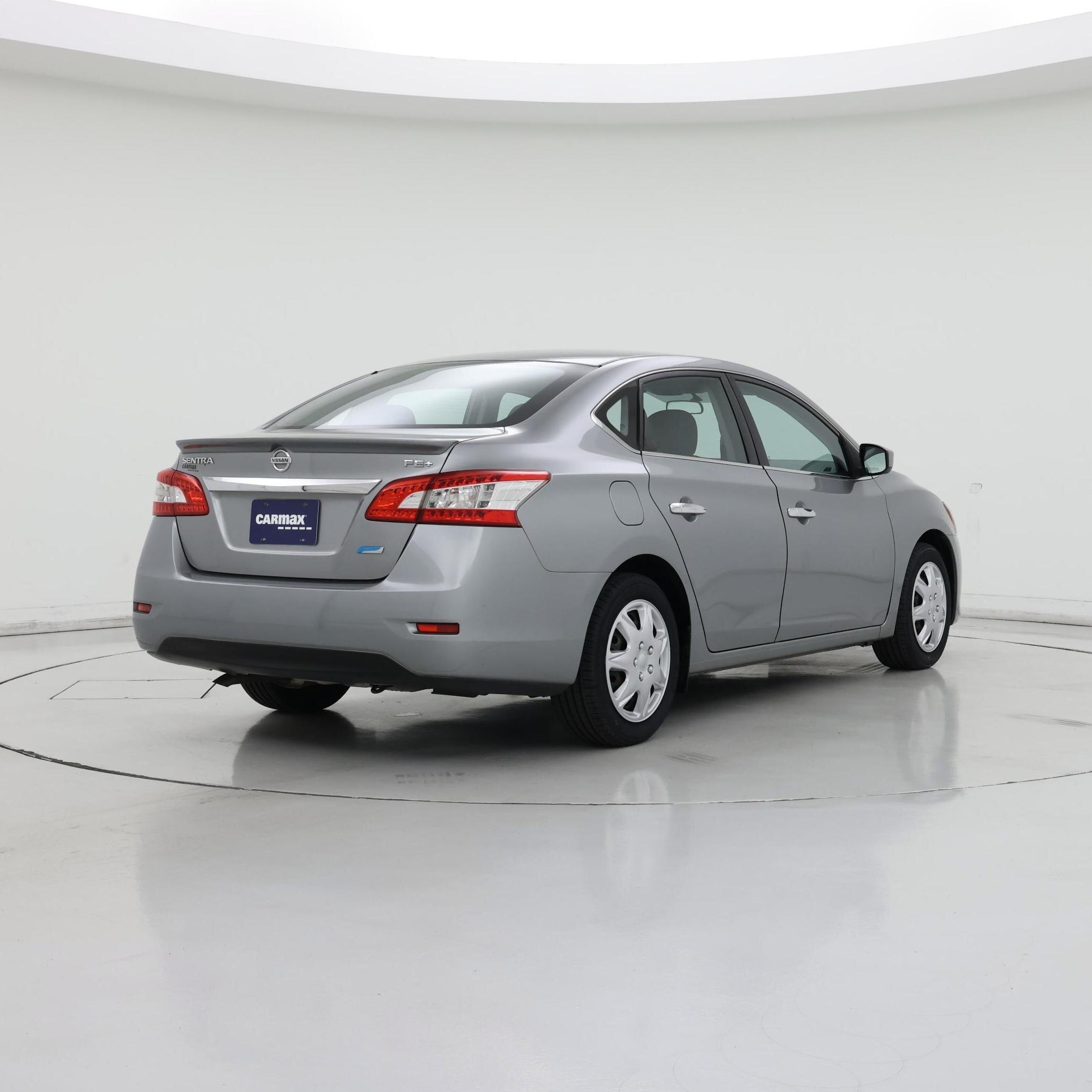 Thumbnail: 2014 Nissan Sentra - 8
