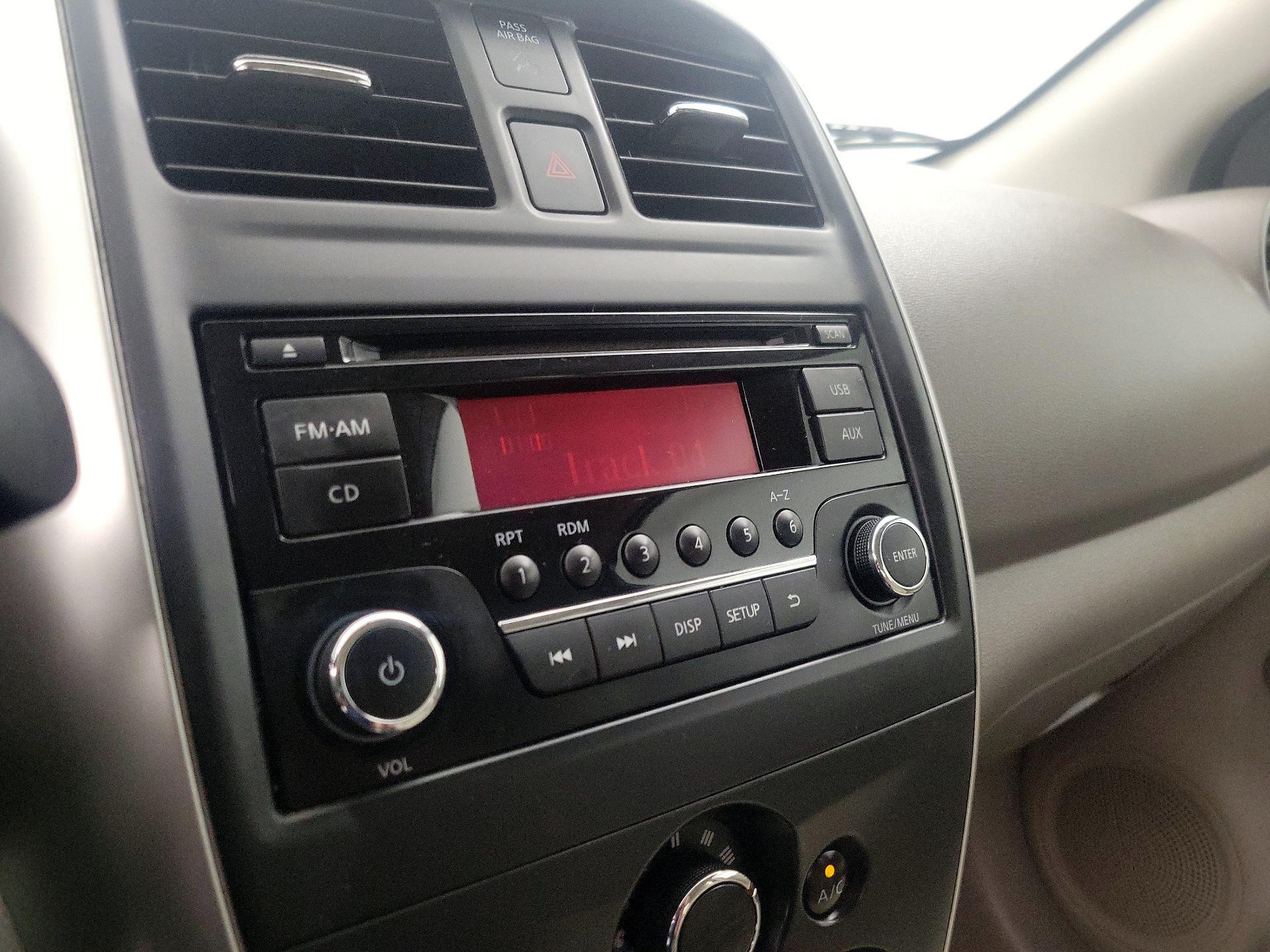 Thumbnail: 2016 Nissan Versa - 14