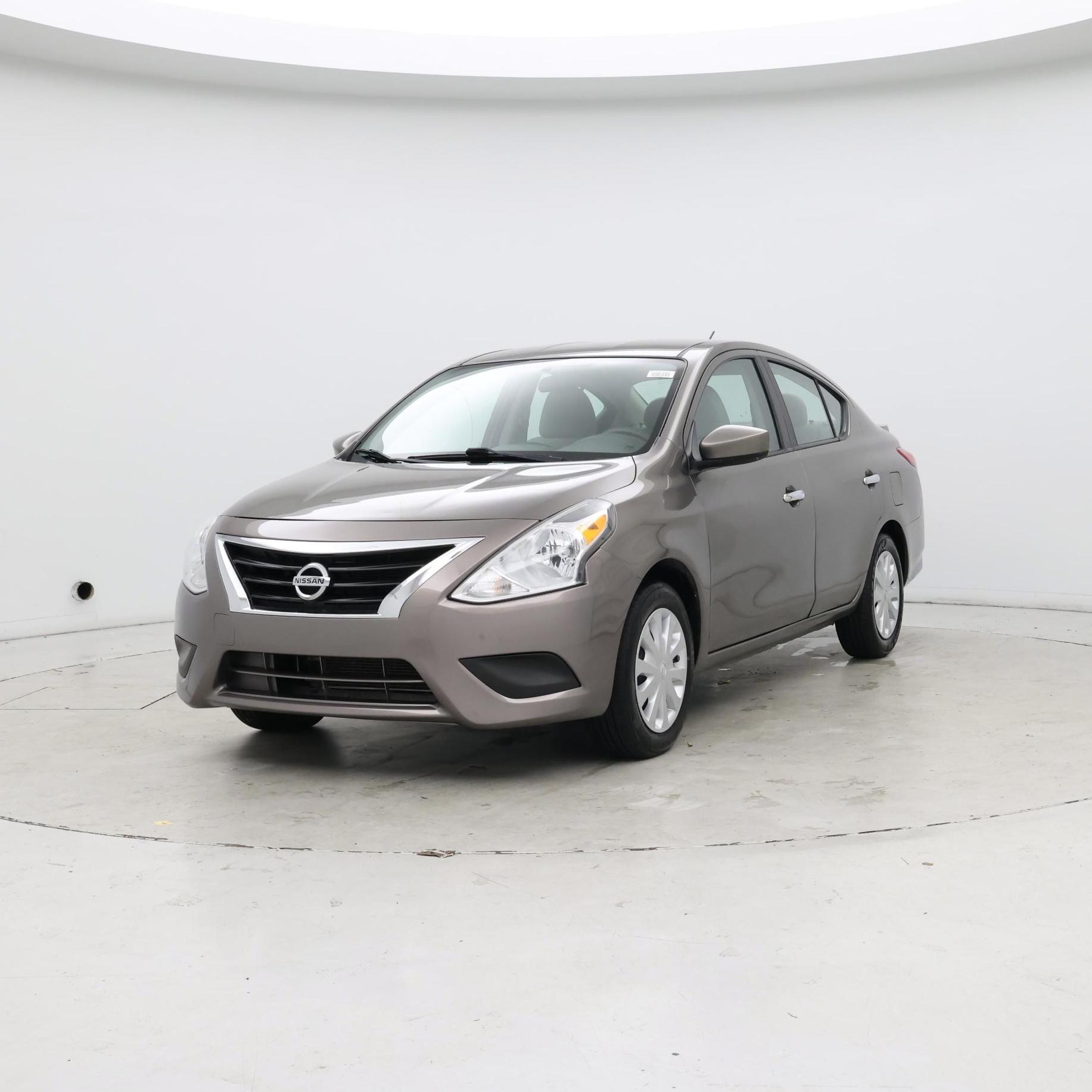 Thumbnail: 2016 Nissan Versa - 4