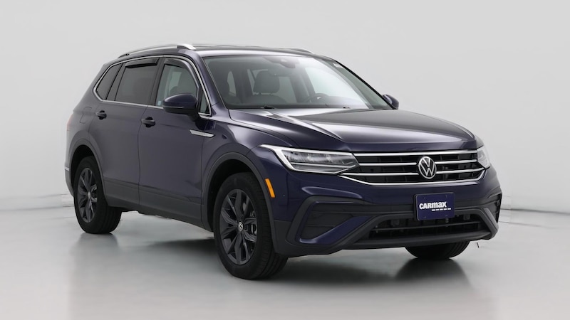 2022 Volkswagen Tiguan SE Hero Image