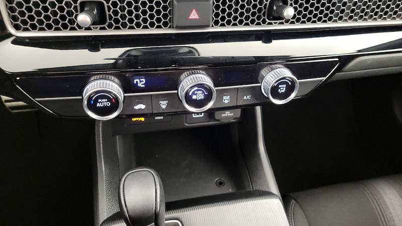 2024 Honda Civic Sport 16