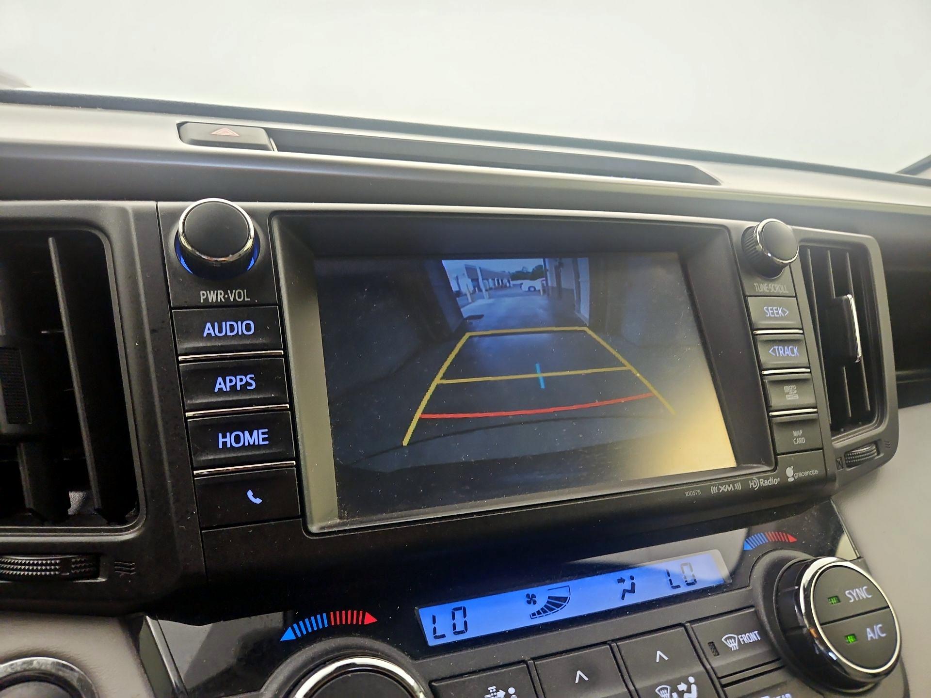 Thumbnail: 2018 Toyota RAV4 - 15