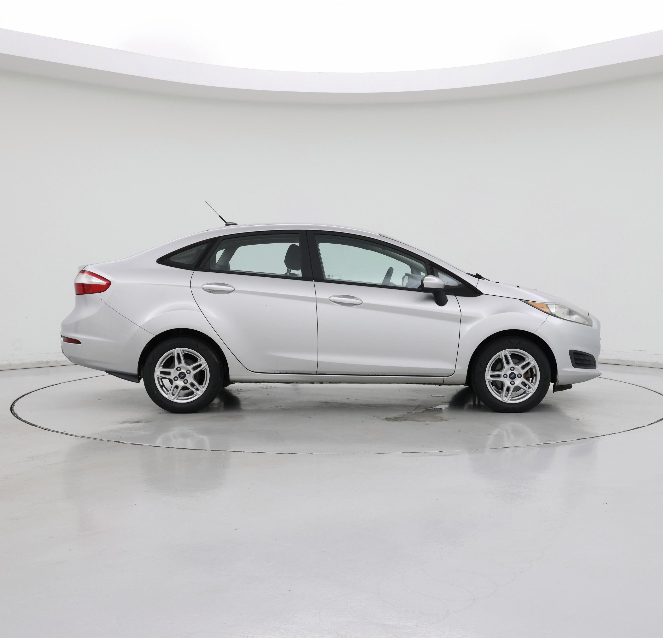 Thumbnail: 2017 Ford Fiesta - 7