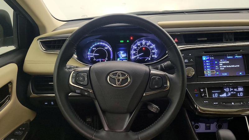 2014 Toyota Avalon XLE 10