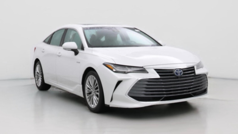 2019 Toyota Avalon Limited Hero Image