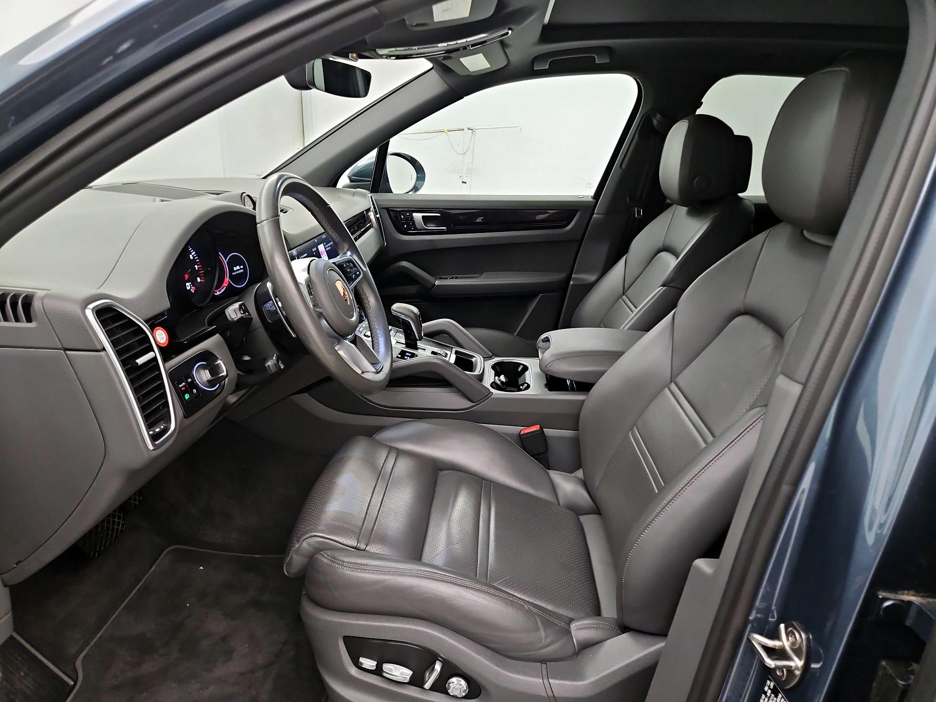 Thumbnail: 2019 Porsche Cayenne - 11