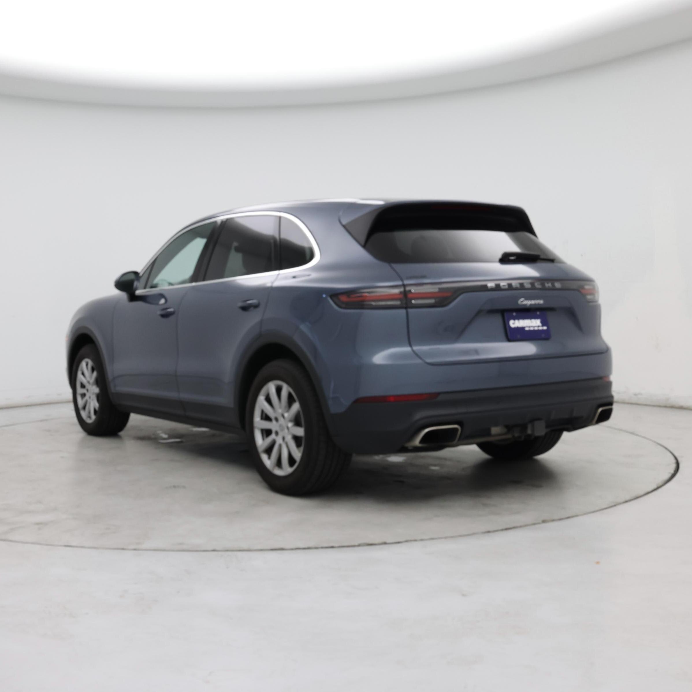 Thumbnail: 2019 Porsche Cayenne - 2