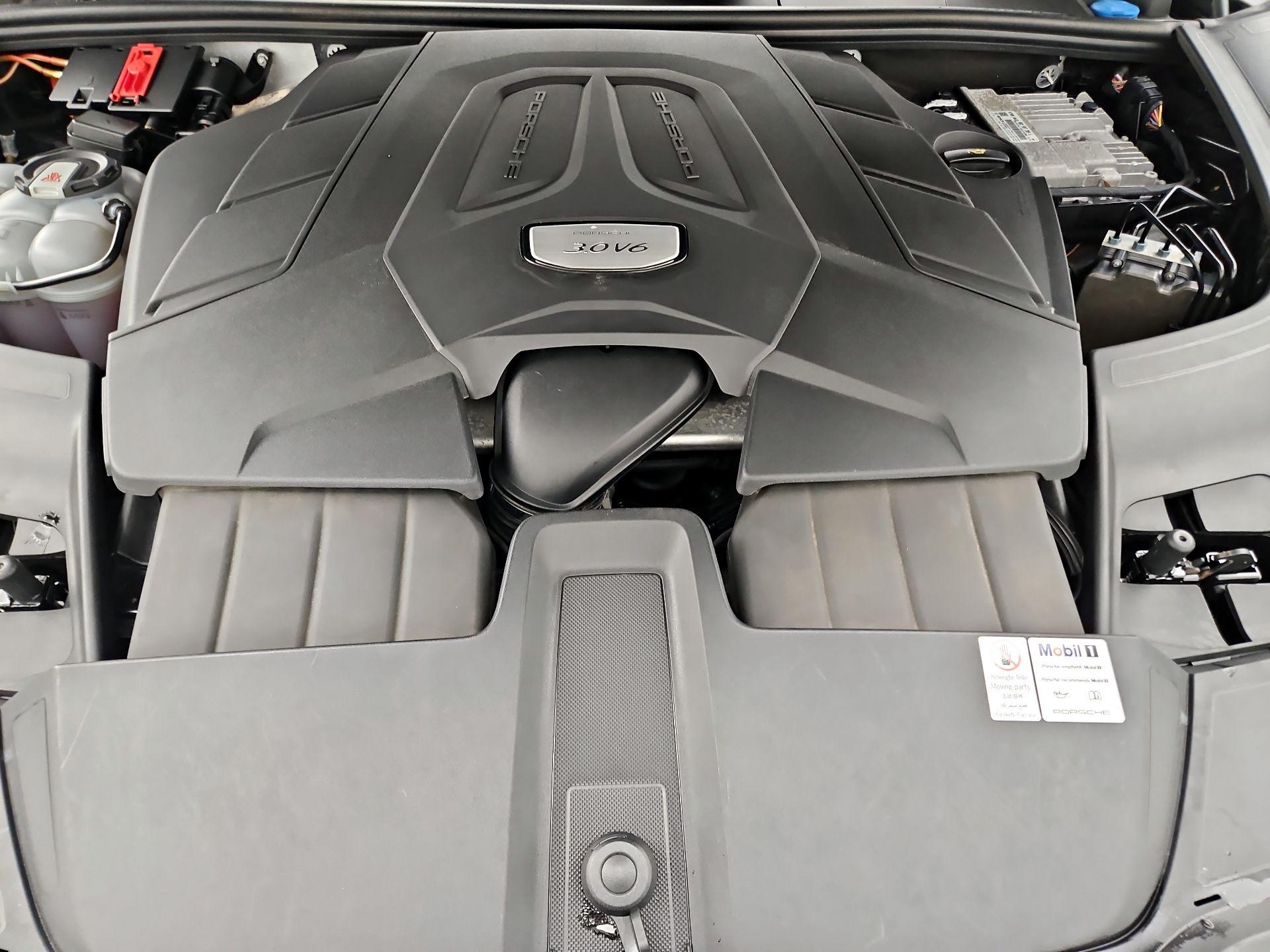 Thumbnail: 2019 Porsche Cayenne - 20