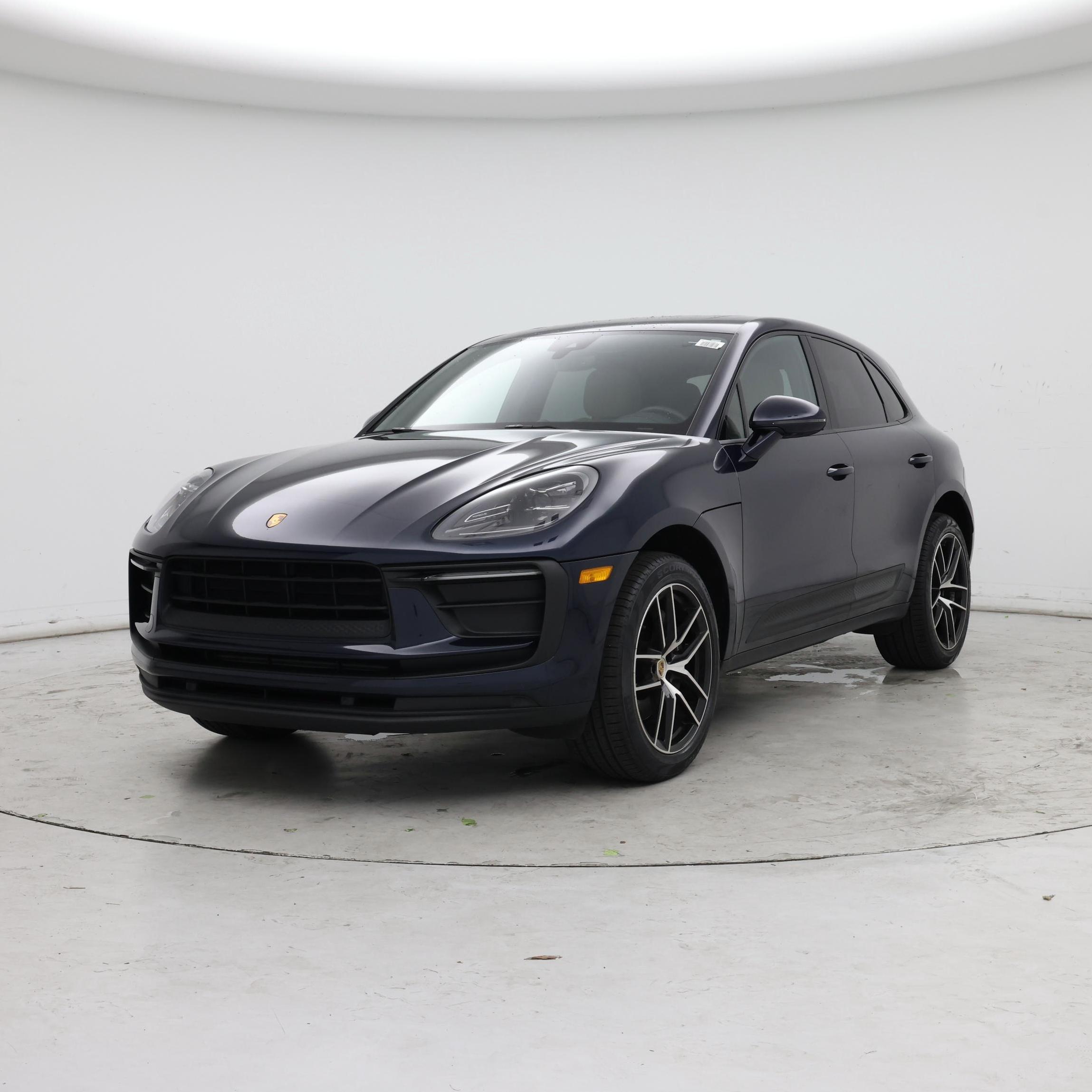 Thumbnail: 2022 Porsche Macan - 4