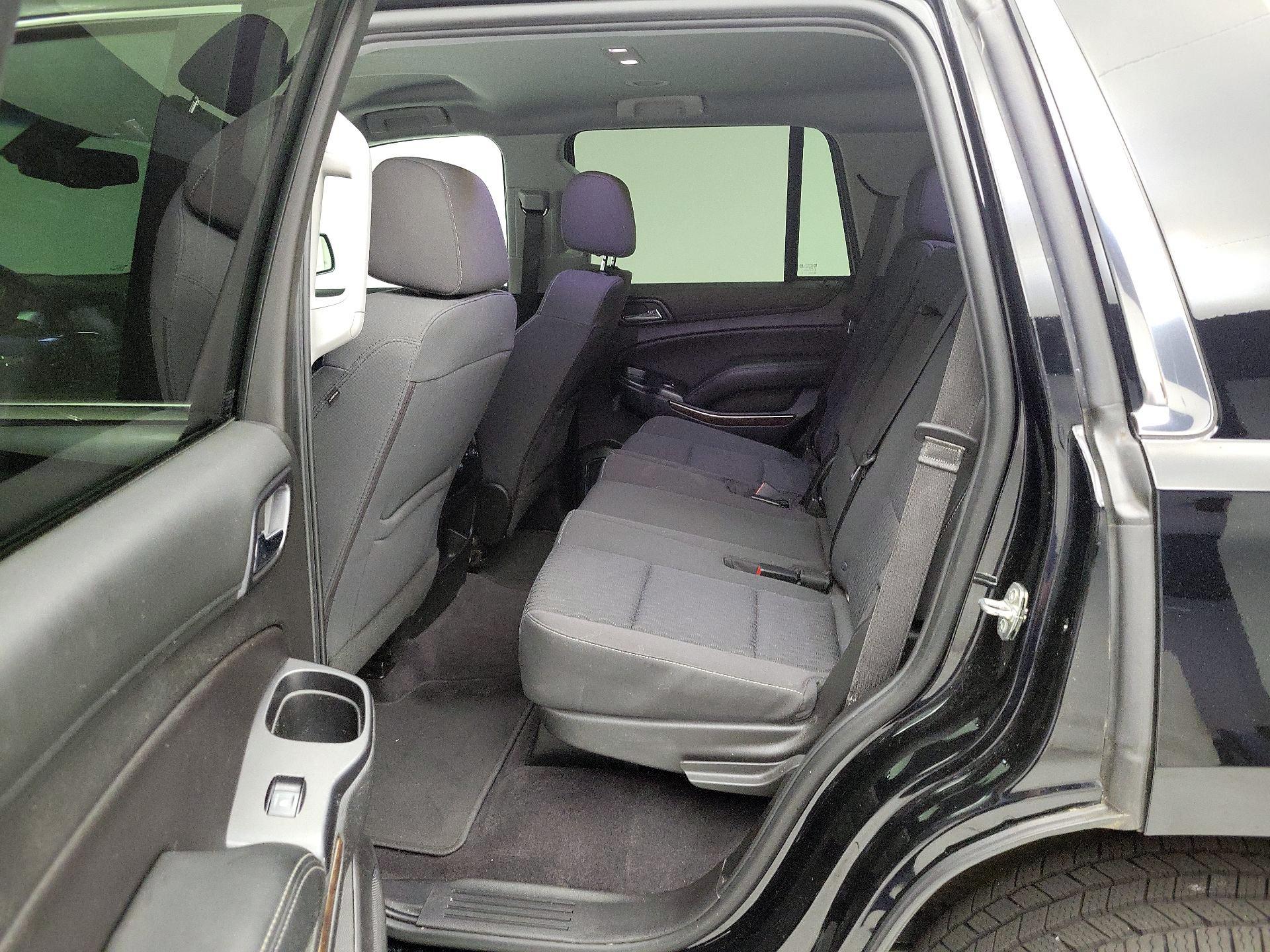 Thumbnail: 2019 Chevrolet Tahoe - 19