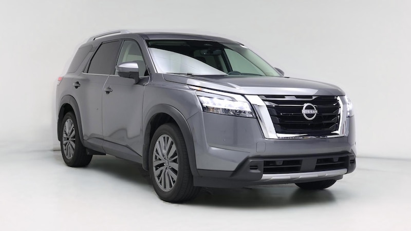 2024 Nissan Pathfinder SL Hero Image