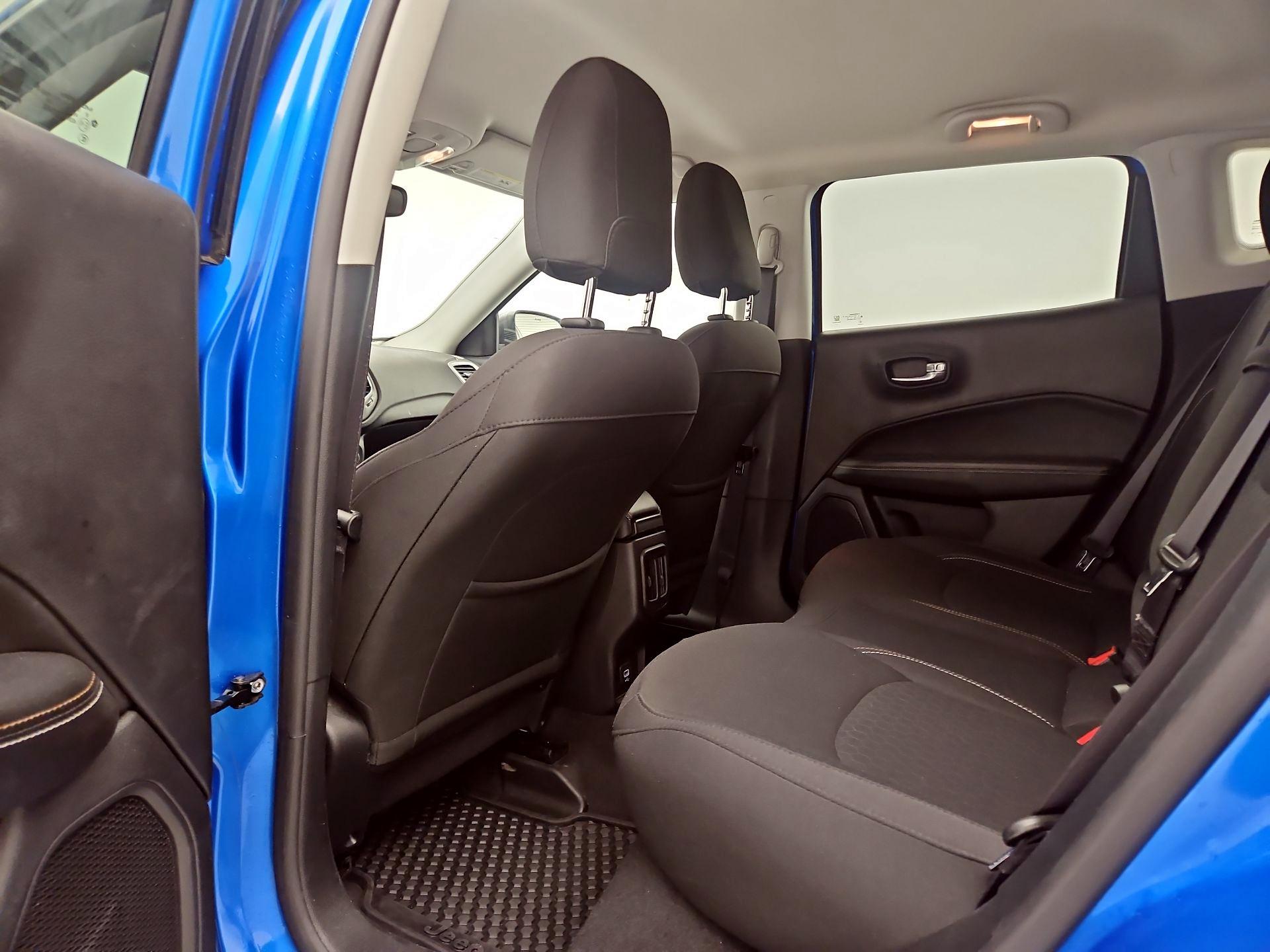 Thumbnail: 2020 Jeep Compass - 19