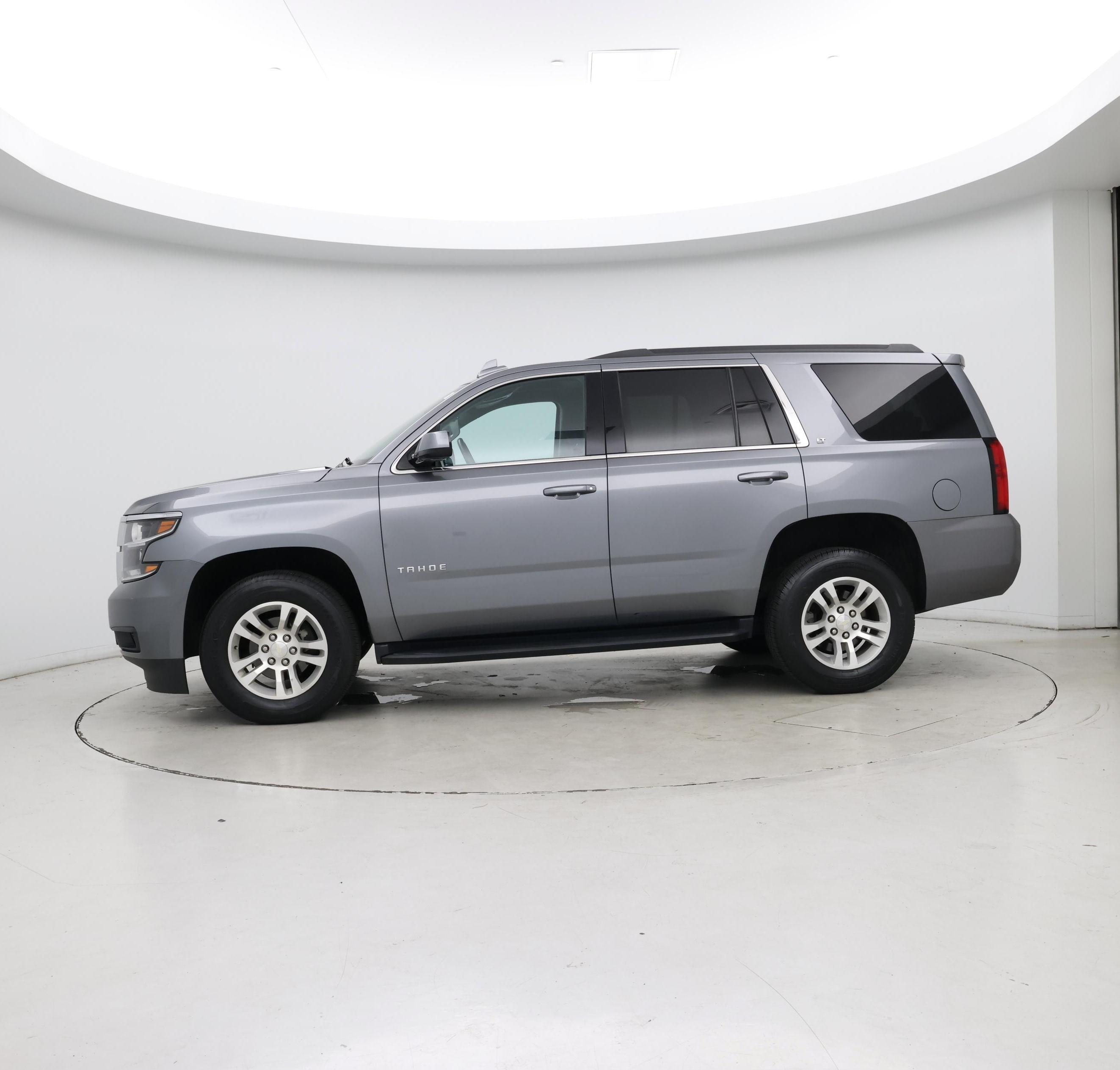 Thumbnail: 2020 Chevrolet Tahoe - 3