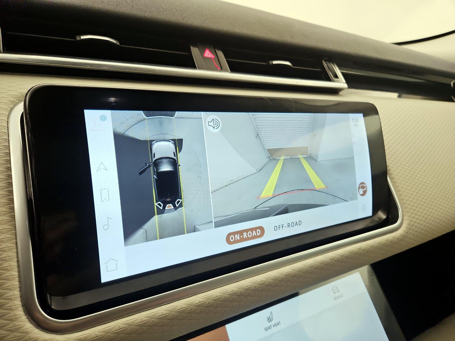 Thumbnail: 2021 Land Rover Range Rover Velar - 15