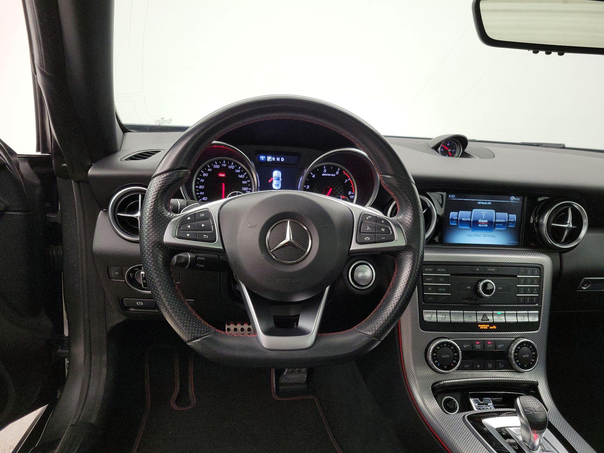 Thumbnail: 2017 Mercedes-Benz SL-Class - 10