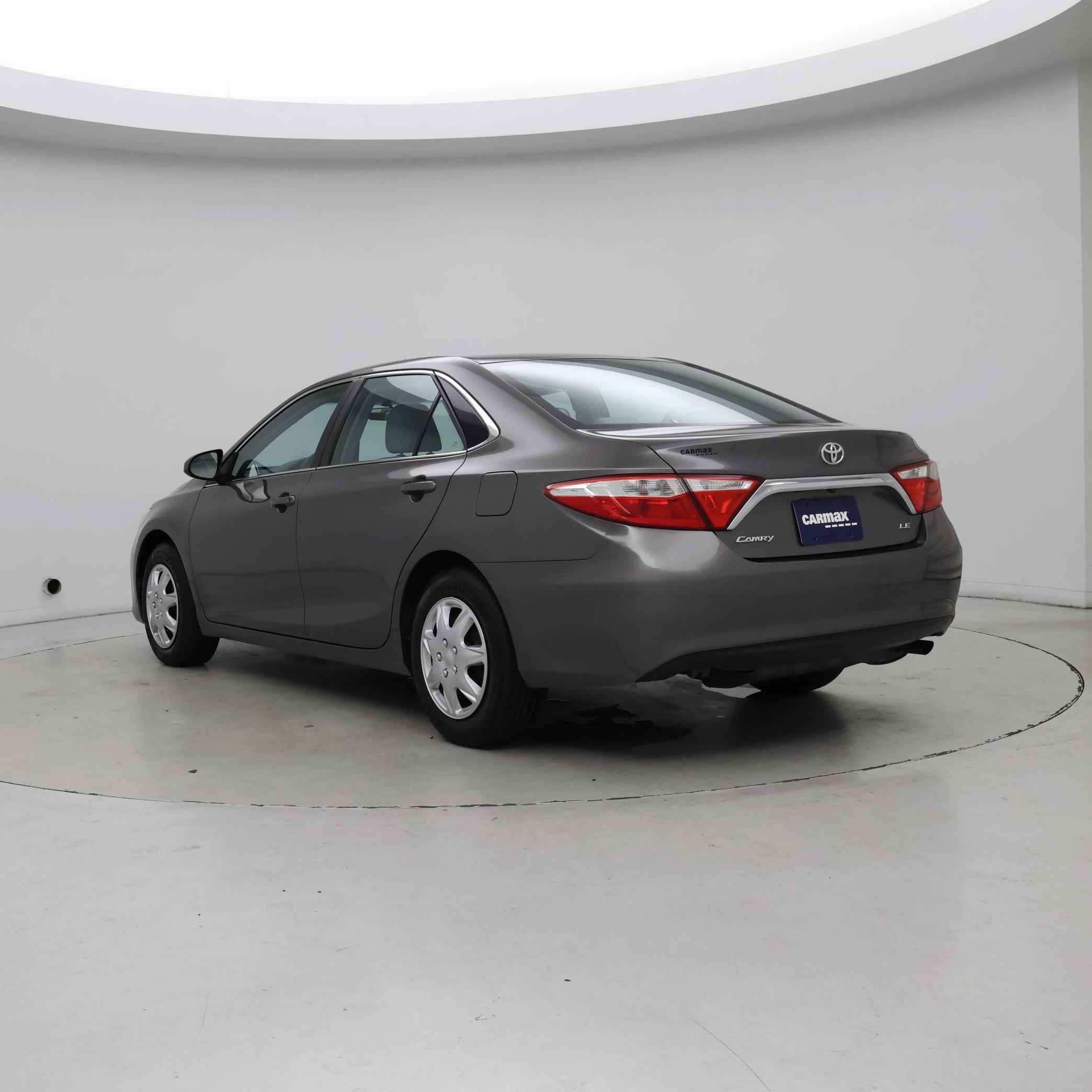 Thumbnail: 2016 Toyota Camry - 2