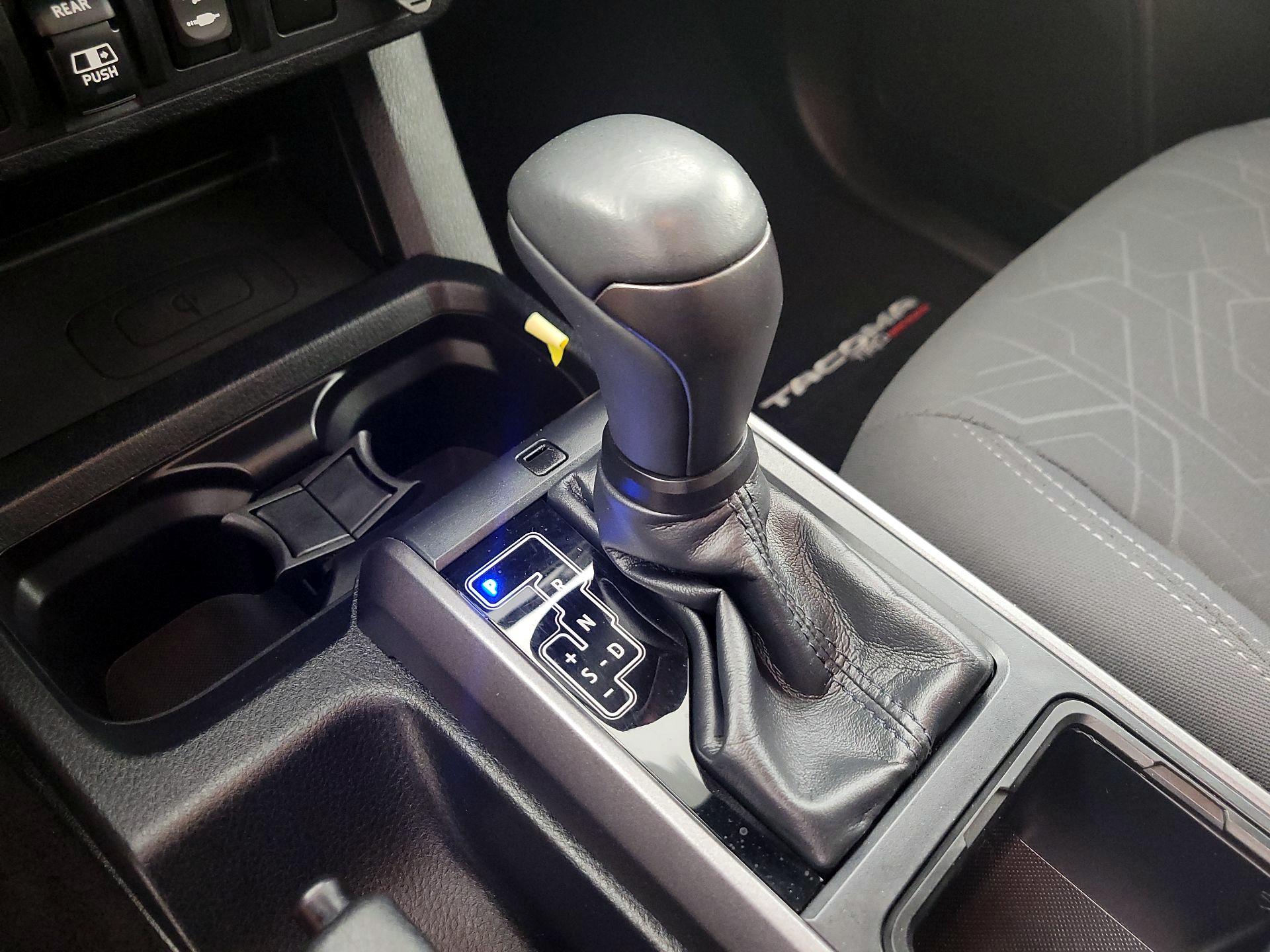 Thumbnail: 2019 Toyota Tacoma - 17