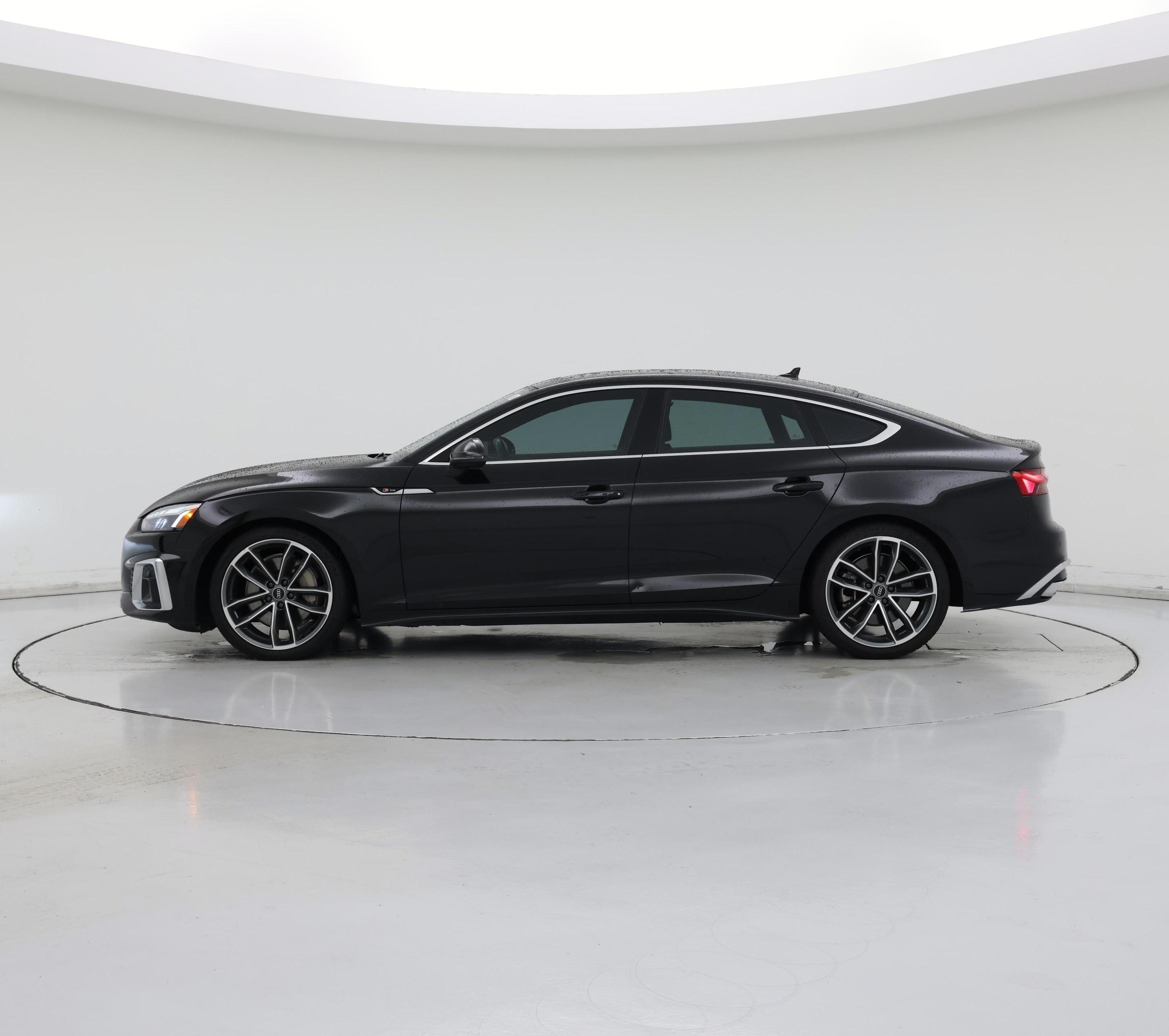 Thumbnail: 2022 Audi A5 - 3