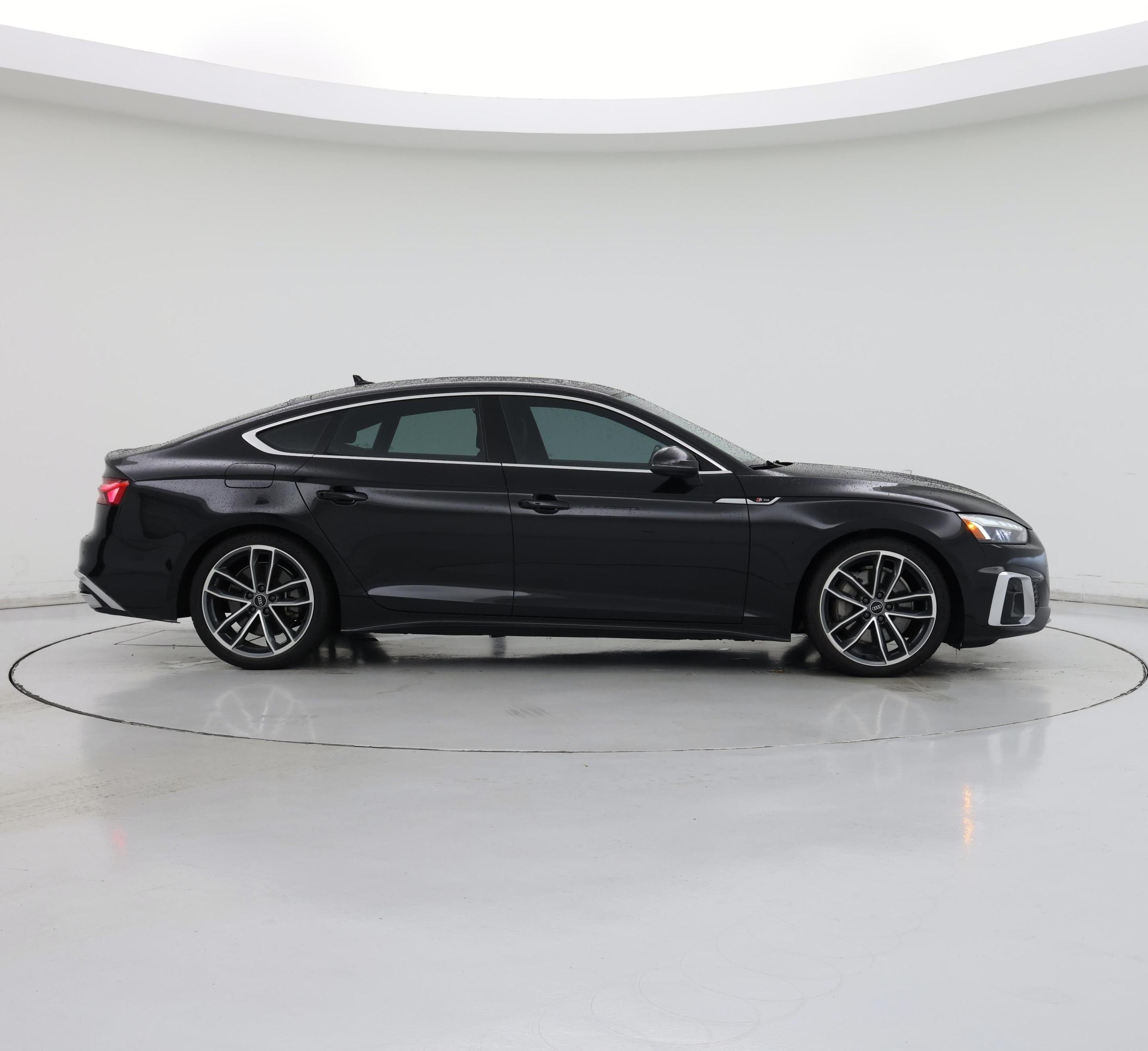 Thumbnail: 2022 Audi A5 - 7