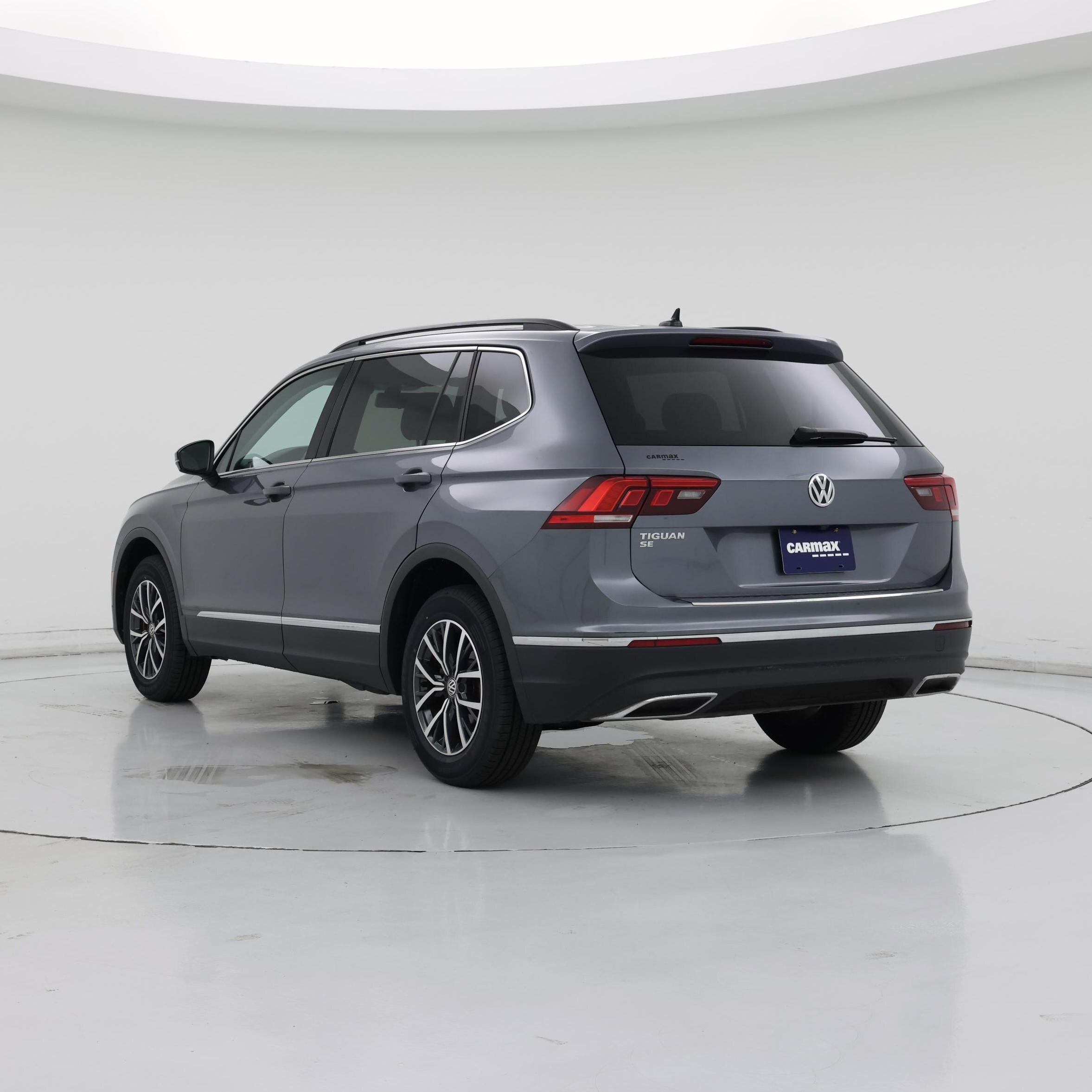Thumbnail: 2020 Volkswagen Tiguan - 2