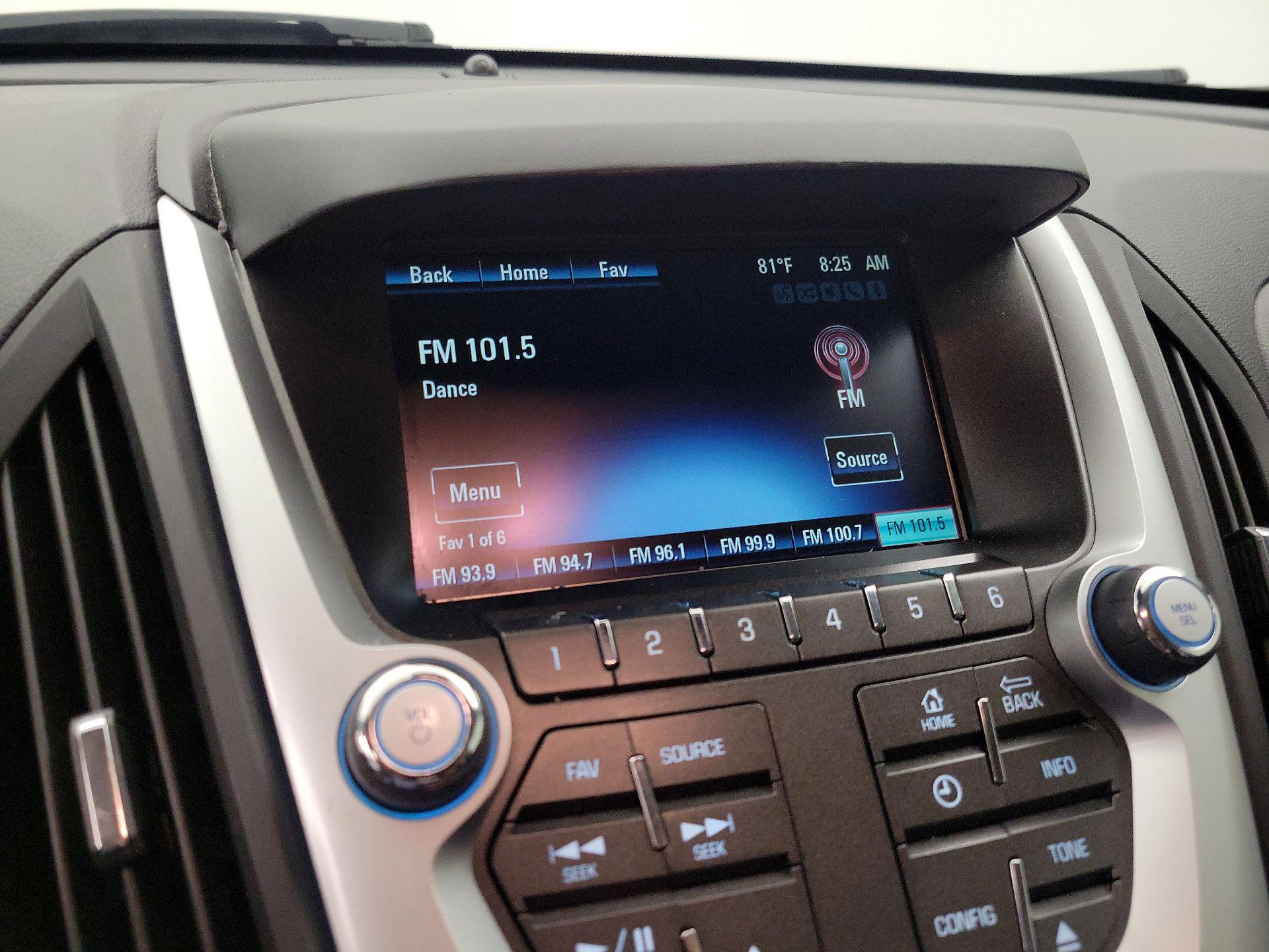 Thumbnail: 2015 Chevrolet Equinox - 14