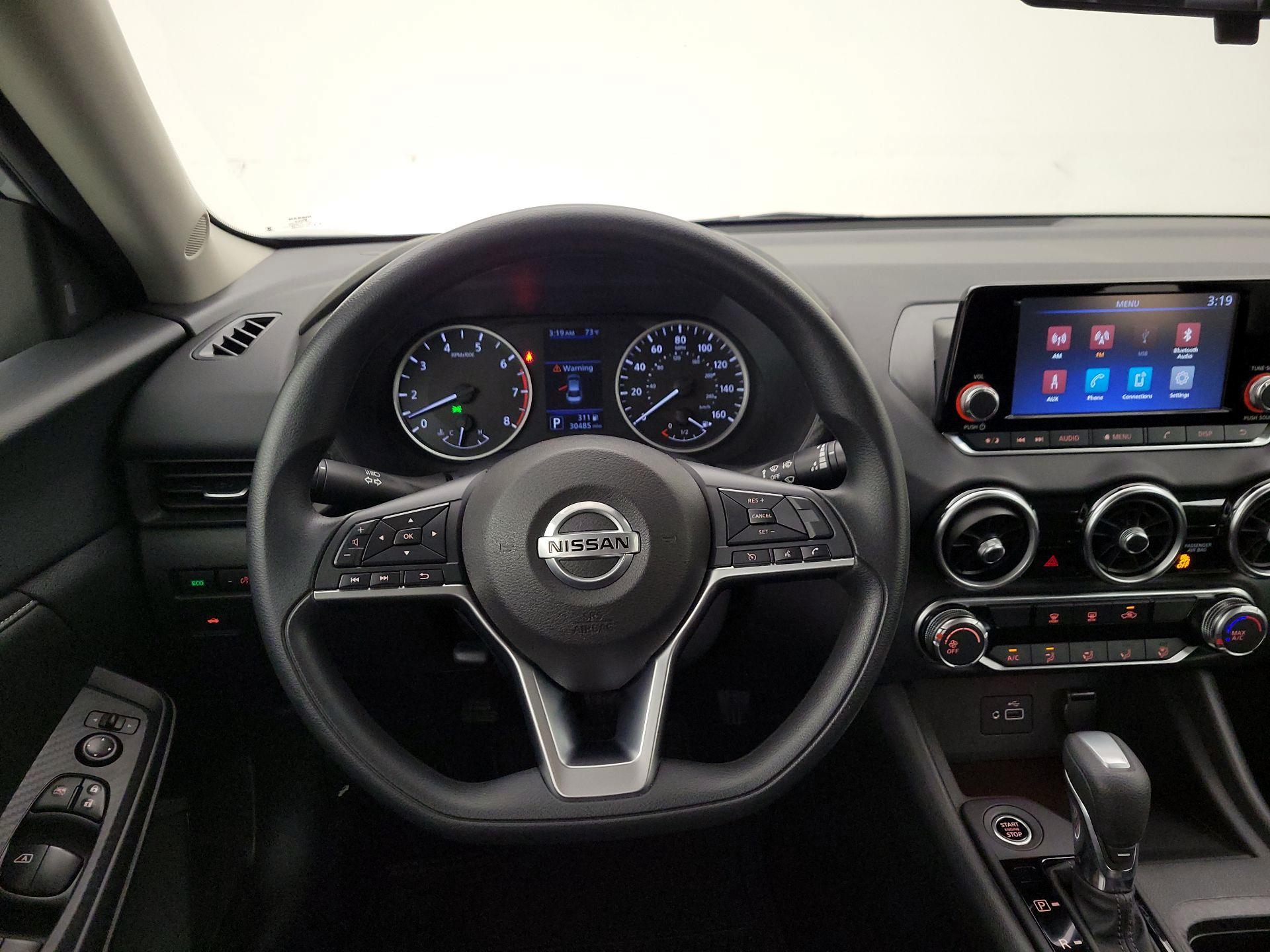 Thumbnail: 2023 Nissan Sentra - 10