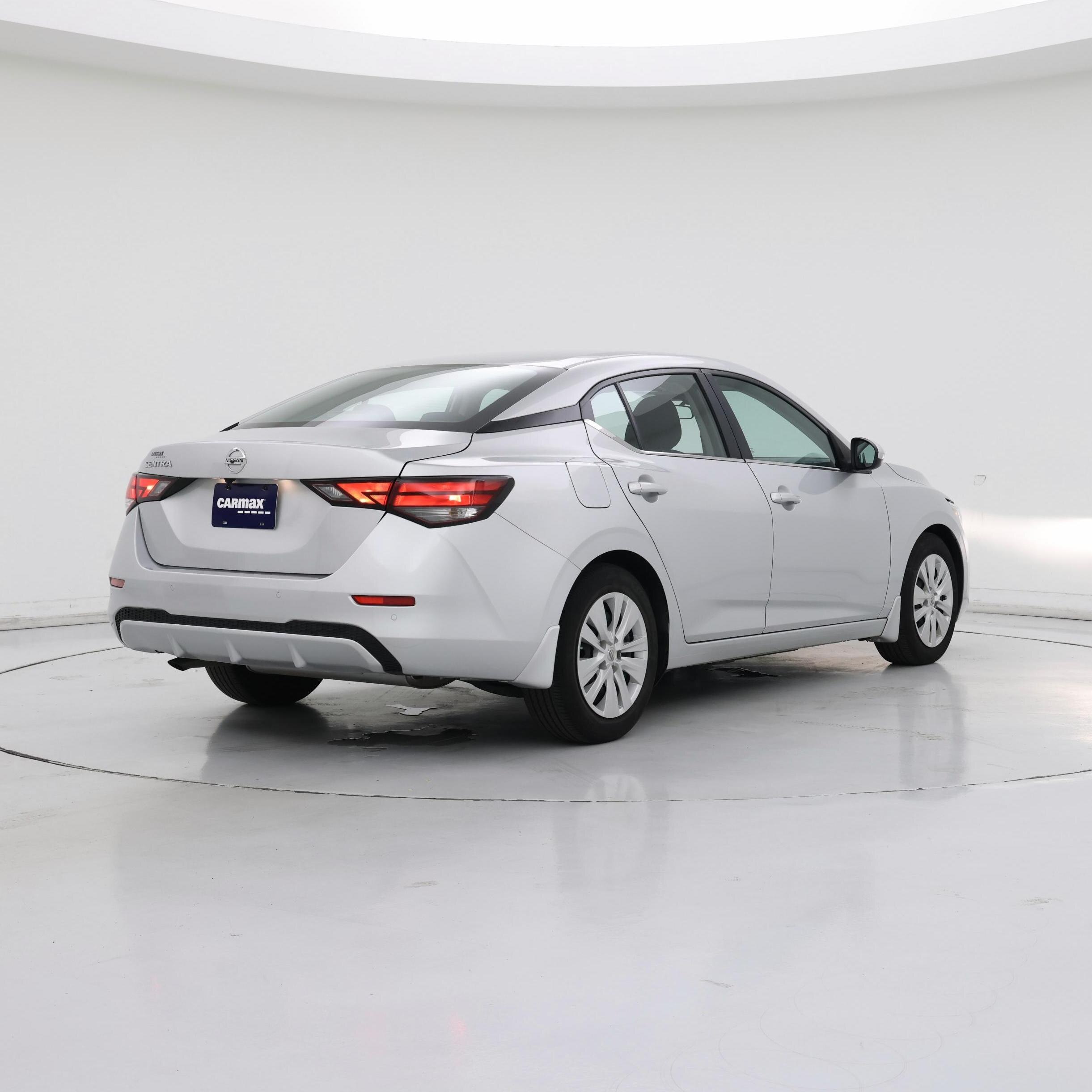 Thumbnail: 2023 Nissan Sentra - 8