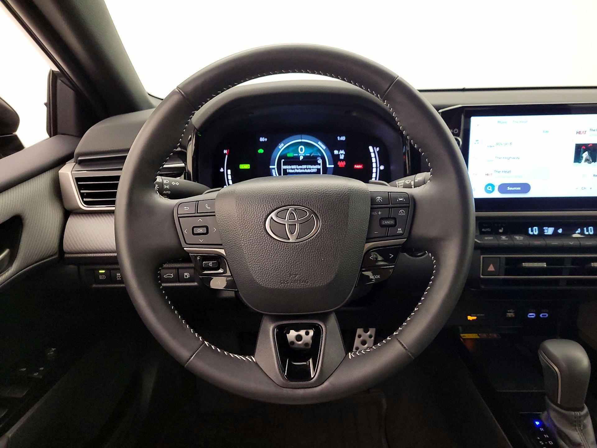 Thumbnail: 2025 Toyota Camry - 10