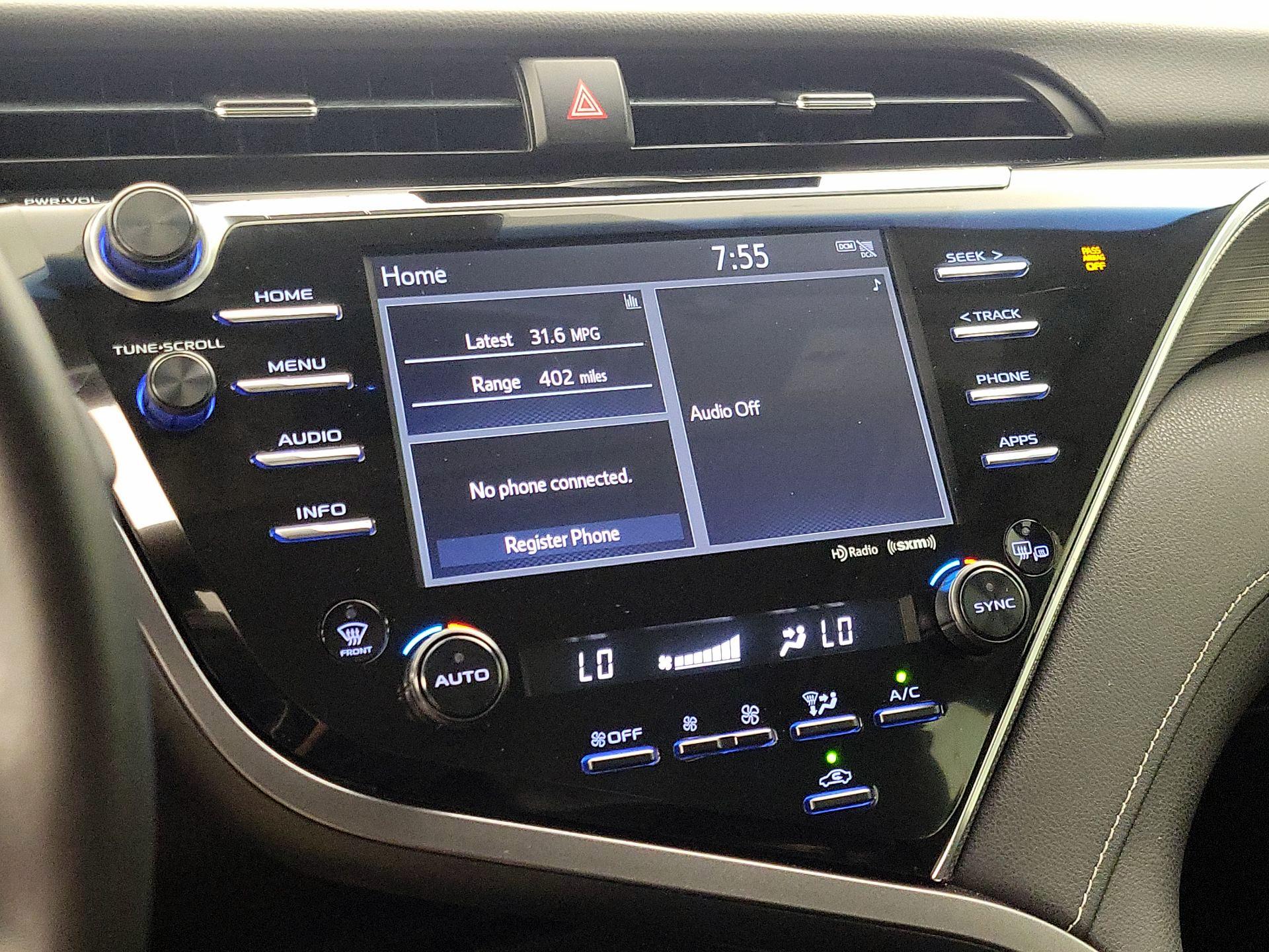 Thumbnail: 2018 Toyota Camry - 15