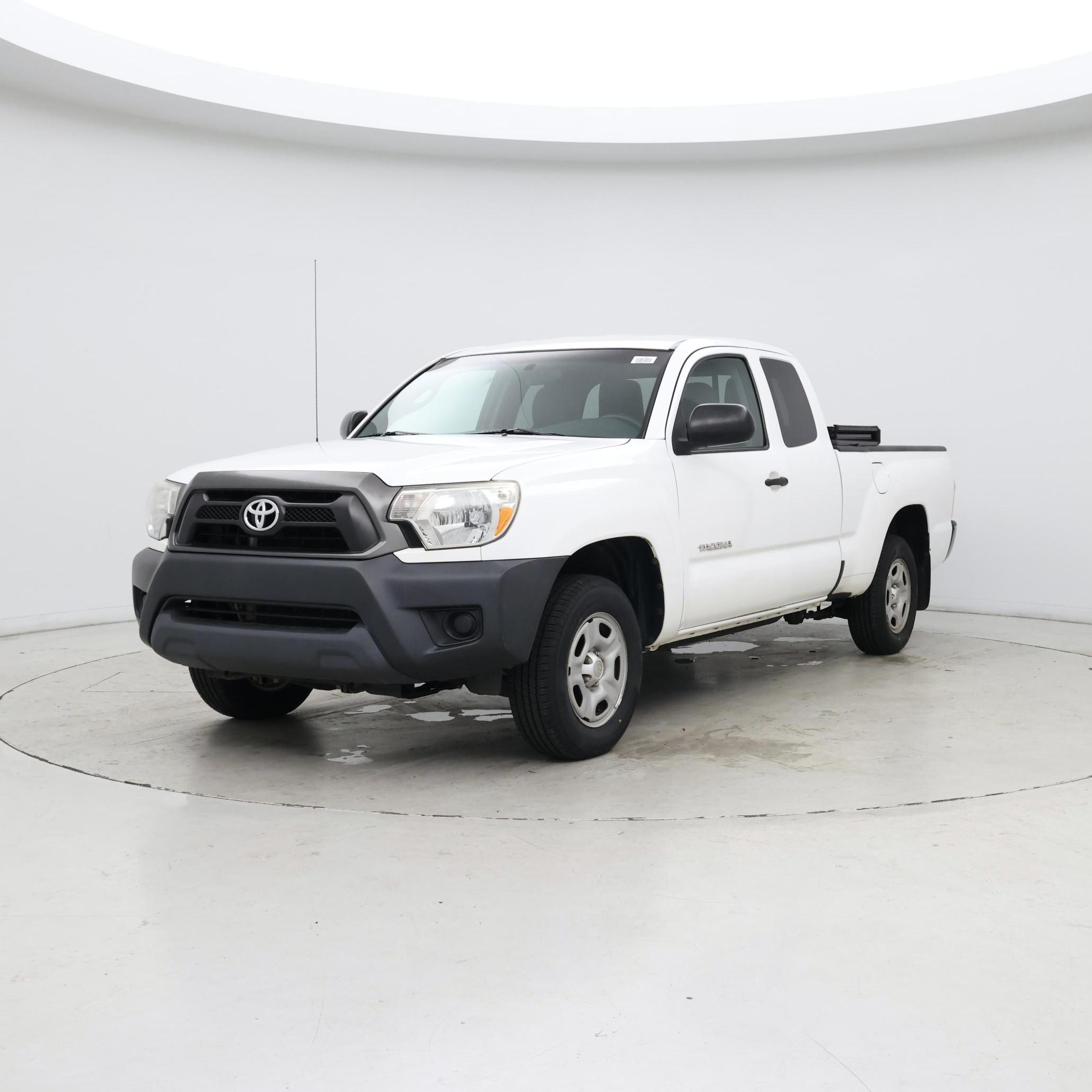Thumbnail: 2014 Toyota Tacoma - 4