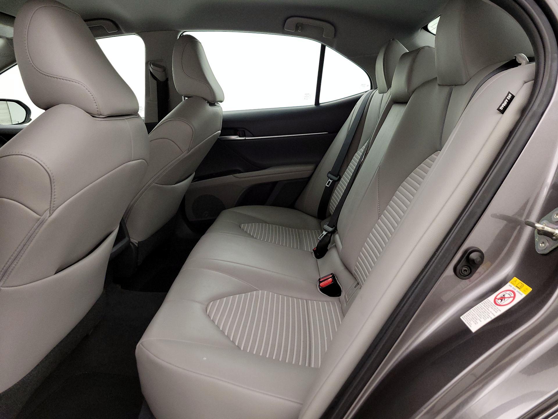 Thumbnail: 2019 Toyota Camry - 19
